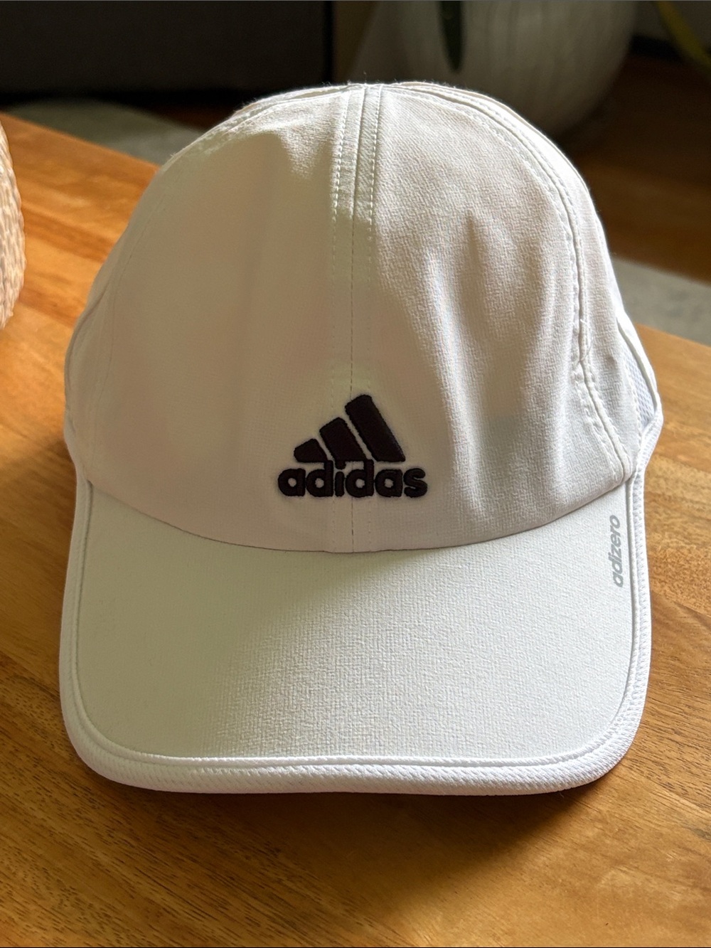 NWT Men’s Adizero White Adidas Hat